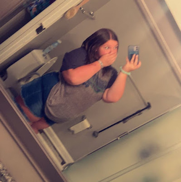 Meet your Posher, Carmel - Picture 1 of 1